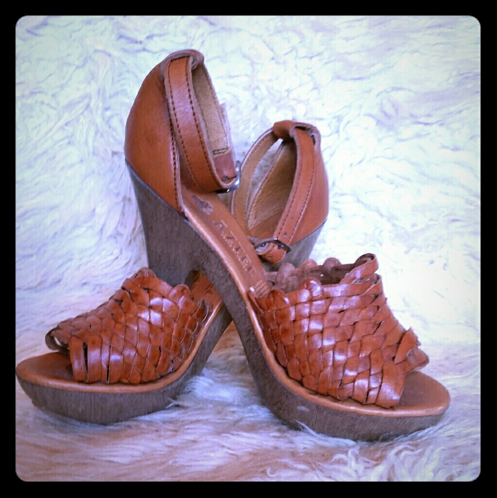 Aztec heels